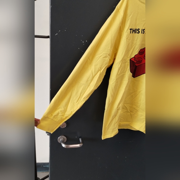 •Lego T Shirt TShirt Tee Brick Yellow Long Sleeve Legoland  - Picture 5 of 12